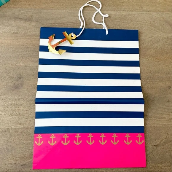 Set of 8 Colorful Gift Bags - Birthday / Celebration /Spring Summer /Polka Dots - Picture 14 of 16